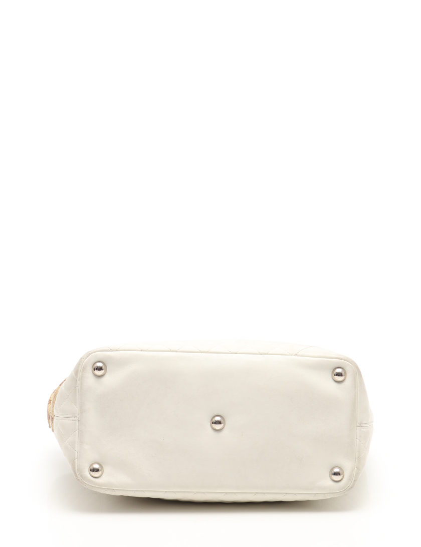 シャネル(CHANEL)カンボンライン|ラージ|トートバッグ|レザー|白|ベージュ|茶|パイソン 型押し|ハイブランド・ブランド専門の中古通販サイト(419170) シャネル(CHANEL)カンボンライン|ラージ|トートバッグ|レザー|白|ベージュ|茶|パイソン 型押し|ハイブランド・ブランド専門の中古通販サイト(419170)