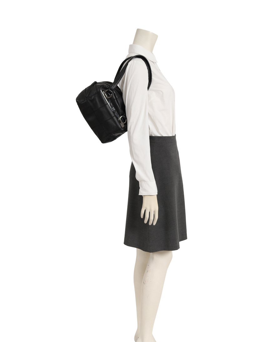 シャネル(CHANEL)チョコバー|ミニボストンバッグ|ショルダーバッグ|キャビアスキン|黒|ハイブランド・ブランド専門の中古通販サイト(460214) シャネル(CHANEL)チョコバー|ミニボストンバッグ|ショルダーバッグ|キャビアスキン|黒|ハイブランド・ブランド専門の中古通販サイト(460214)