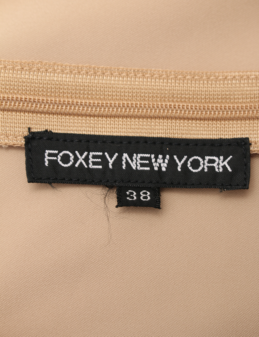 フォクシーニューヨーク Foxey New York ワンピース ノースリーブ ベージュ ハイブランド ブランド専門の中古通販サイト