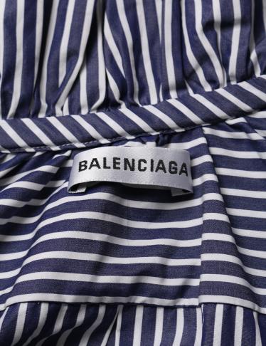 バレンシアガ(BALENCIAGA)ニュースペーパー|シャツ|ストライプ柄|プリント|長袖|ネイビー|白|オーバーサイズ|18AW|ハイブランド・ブランド専門の中古通販サイト(520776)