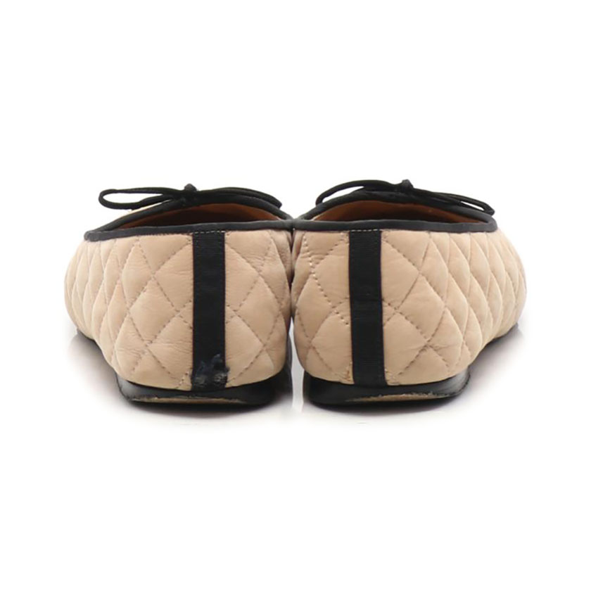 シャネル(CHANEL)ココマーク|マトラッセ|バレエシューズ|フラット 販売店舗限定 CHANEL フラットシューズ ココマーク マトラッセ ベージュ 22.5センチ フラットシューズ/バレエシューズ