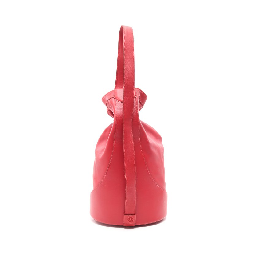 ロエベ(LOEWE)|ワンショルダーバッグ|レザー|赤|巾着型|ハイブランド・ブランド専門の中古通販サイト(566169)