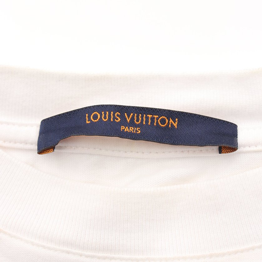 ルイヴィトン(LOUIS VUITTON)SPIRAL|BACK|TEE|オズの魔法使い|Tシャツ|カットソー|白|マルチカラー|19SS |ハイブランド・ブランド専門の中古通販サイト(585835) ルイヴィトン(LOUIS VUITTON)SPIRAL|BACK|TEE|オズの魔法使い|Tシャツ|カットソー|白|マルチカラー|19SS |ハイブランド・ブランド専門の中古通販サイト(585835)