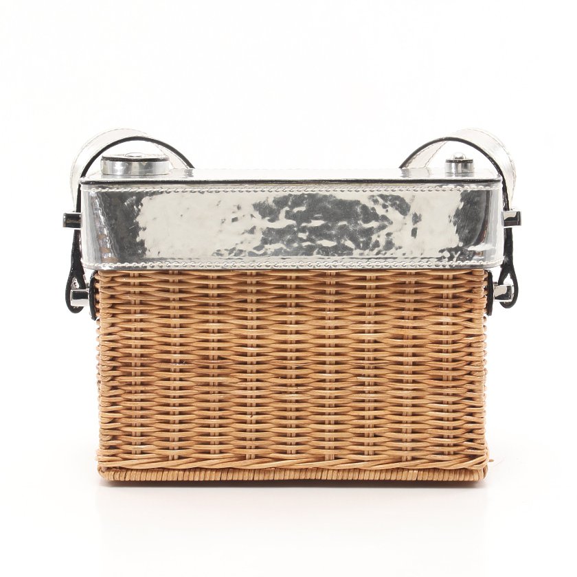 ケイトスペード(kate spade)Grand|Tour|Wicker|Camera|Bag|ショルダーバッグ|かごバッグ|ラタン|レザー|シルバー|茶色|カメラ|ハイブランド・ブランド専門の中古通販サイト(590960)
