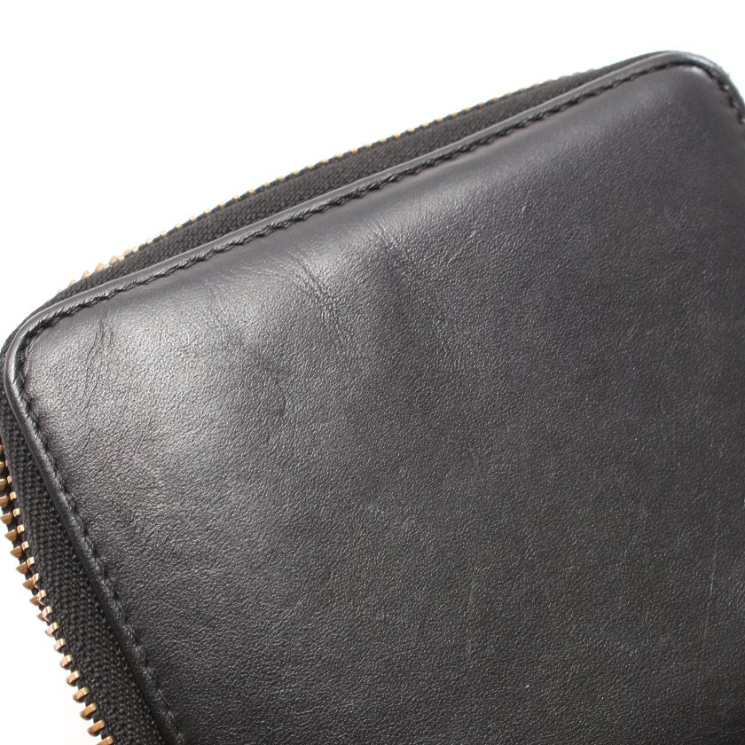 コムデギャルソン(Comme des Garcons)|ラウンドファスナー二つ折り財布|レザー|黒|ハイブランド・ブランド専門の中古通販サイト(588403) コムデギャルソン(Comme des Garcons)|ラウンドファスナー二つ折り財布|レザー|黒|ハイブランド・ブランド専門の中古通販サイト(588403)