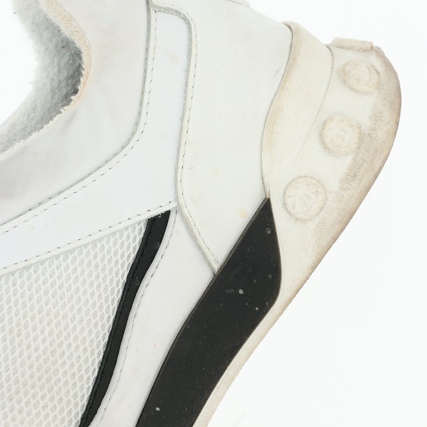 シャネル Chanel ココマーク ローカットスニーカー 白 黒 メッシュ 19p ハイブランド ブランド専門の中古通販サイト