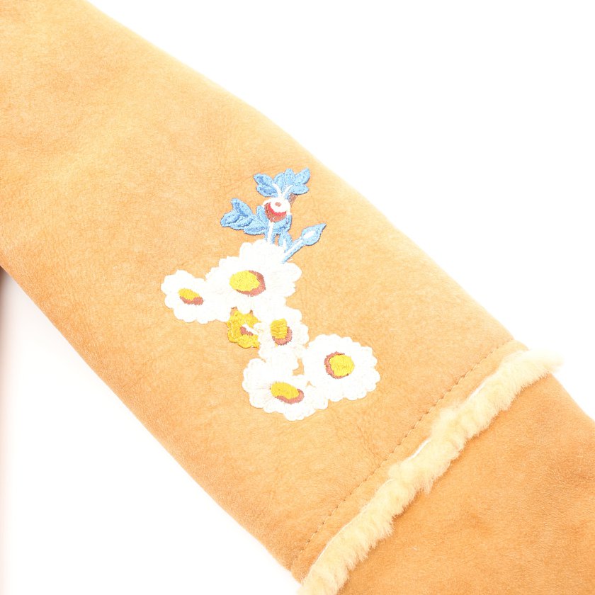 コーチ Coach ムートンジャケット 刺繍 花柄 キャメル ハイブランド ブランド専門の中古通販サイト