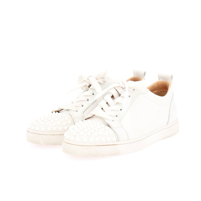 クリスチャンルブタン Christian Louboutin Louis Junior Spikes ルイス ジュニア スパイク スニーカー レザー 白 スパイクスタッズ ハイブランド ブランド専門の中古通販サイト