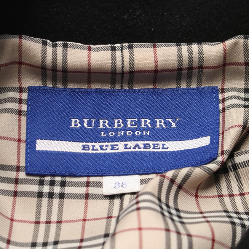 BURBERRY BLUE LABEL・アウター・ Pコート ウール 黒 ロゴボタン