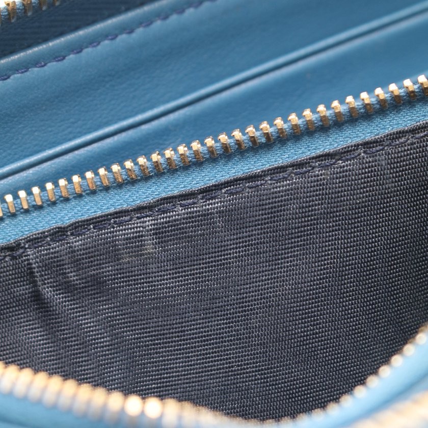 プラダ(PRADA)VITELLO|MOVE|ラウンドファスナー長財布|レザー|青 プラダ(PRADA)VITELLO|MOVE|ラウンドファスナー長財布|レザー|青