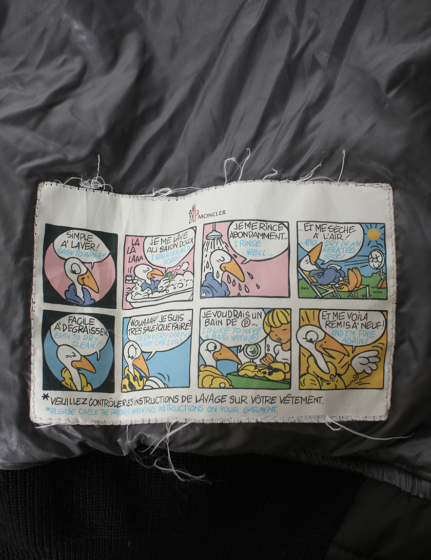 モンクレール Moncler Alberic アルベリック ダウンジャケット ダークグレー ハイブランド ブランド専門の中古通販サイト