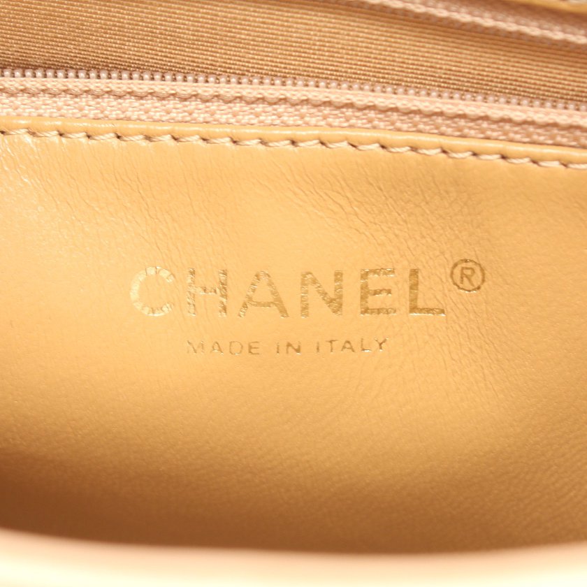 シャネル(CHANEL)復刻トート|トートバッグ|キャビアスキン|ベージュ|ゴールド金具|ハイブランド・ブランド専門の中古通販サイト(653173)