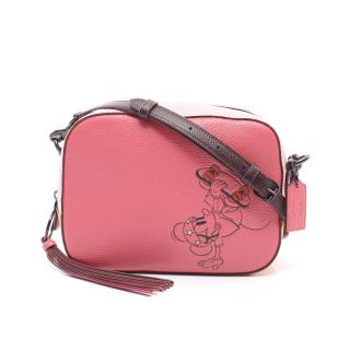 コーチ Coach Disney Coach カメラバッグ ウィズスケートボード ミッキーマウス ショルダーバッグ レザー ピンク マルチカラー The Play コレクション ハイブランド ブランド専門の中古通販サイト 6124