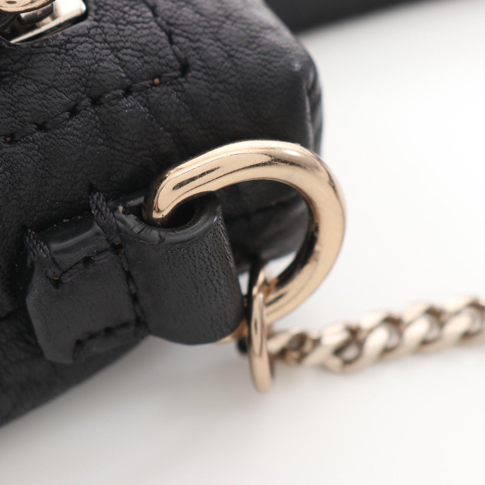 バーバリー(BURBERRY)|ショルダーバッグ|レザー|ブラック|ハイブランド・ブランド専門の中古通販サイト(690606)