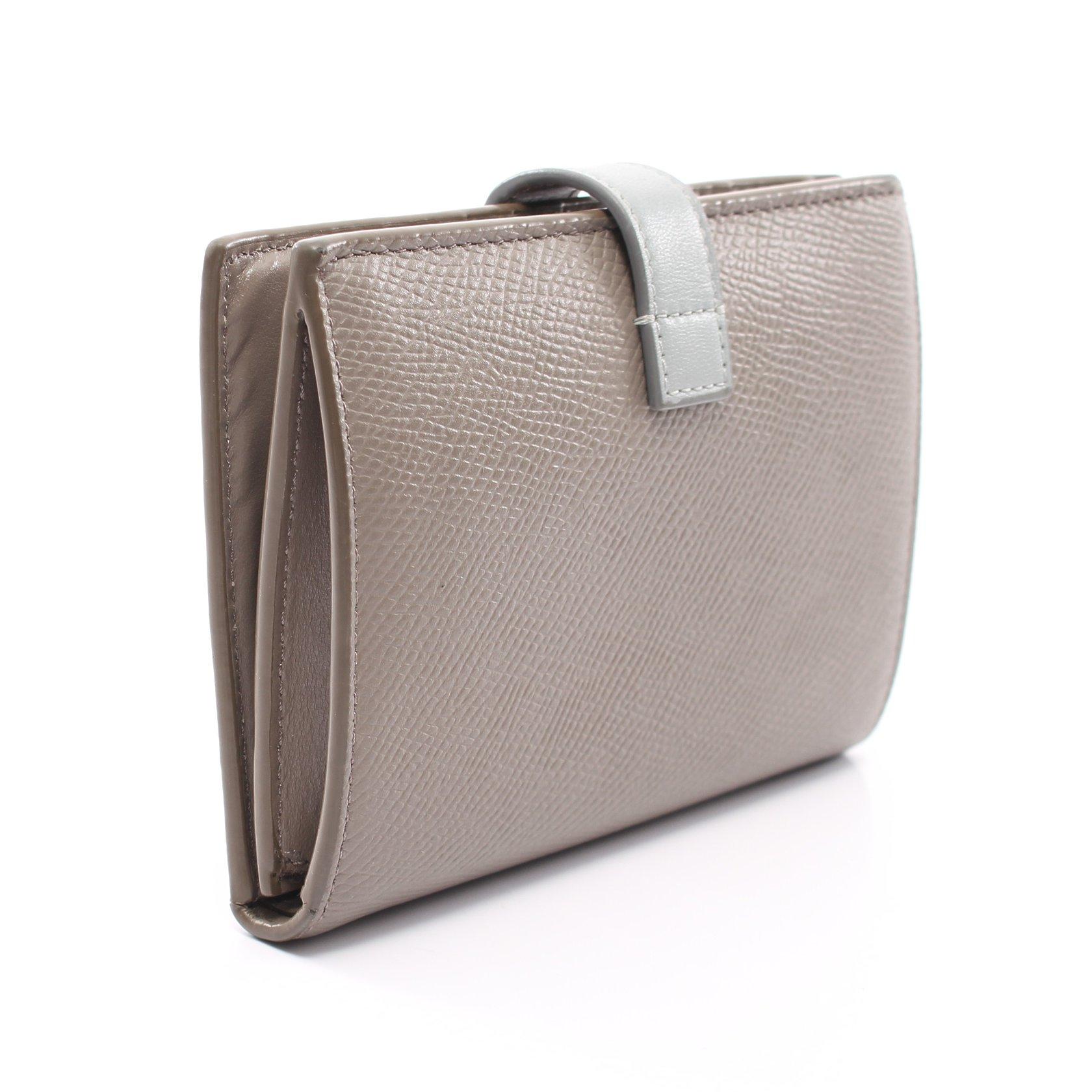 セリーヌ(CELINE)ミディアム|ストラップウォレット|二つ折り財布|レザー|グレーブラウン|ブルーグレー|ハイブランド・ブランド専門の中古通販サイト(719923)