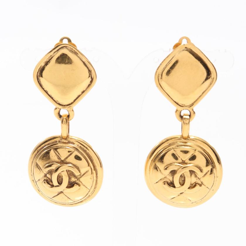 CHANEL・アクセサリー・ココマーク マトラッセ イヤリング GP