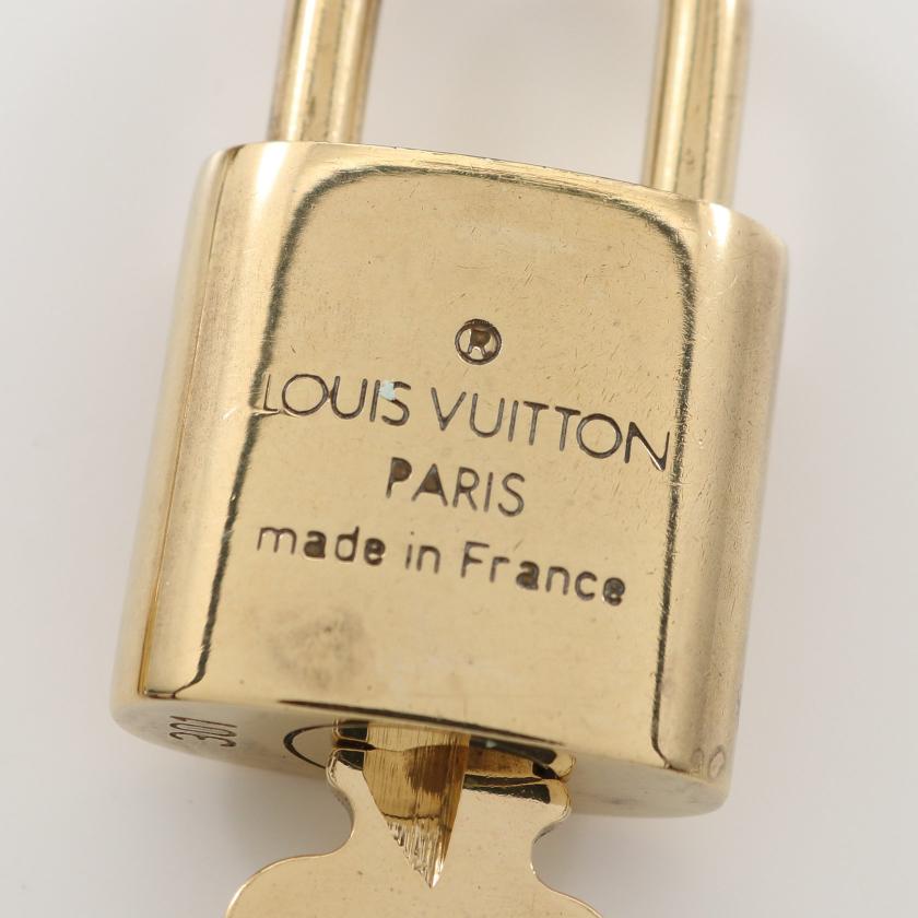 ルイヴィトン(LOUIS VUITTON)|パドロック|南京錠|ゴールド|鍵付き|3本セット|ハイブランド・ブランド専門の中古通販サイト(744549) ルイヴィトン(LOUIS VUITTON)|パドロック|南京錠|ゴールド|鍵付き|3本セット|ハイブランド・ブランド専門の中古通販サイト(744549)
