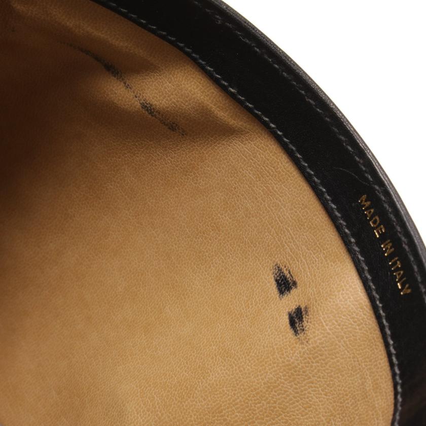 セリーヌ(CELINE)|ショルダーバッグ|レザー|ブラック|馬車金具 セリーヌ(CELINE)|ショルダーバッグ|レザー|ブラック|馬車金具