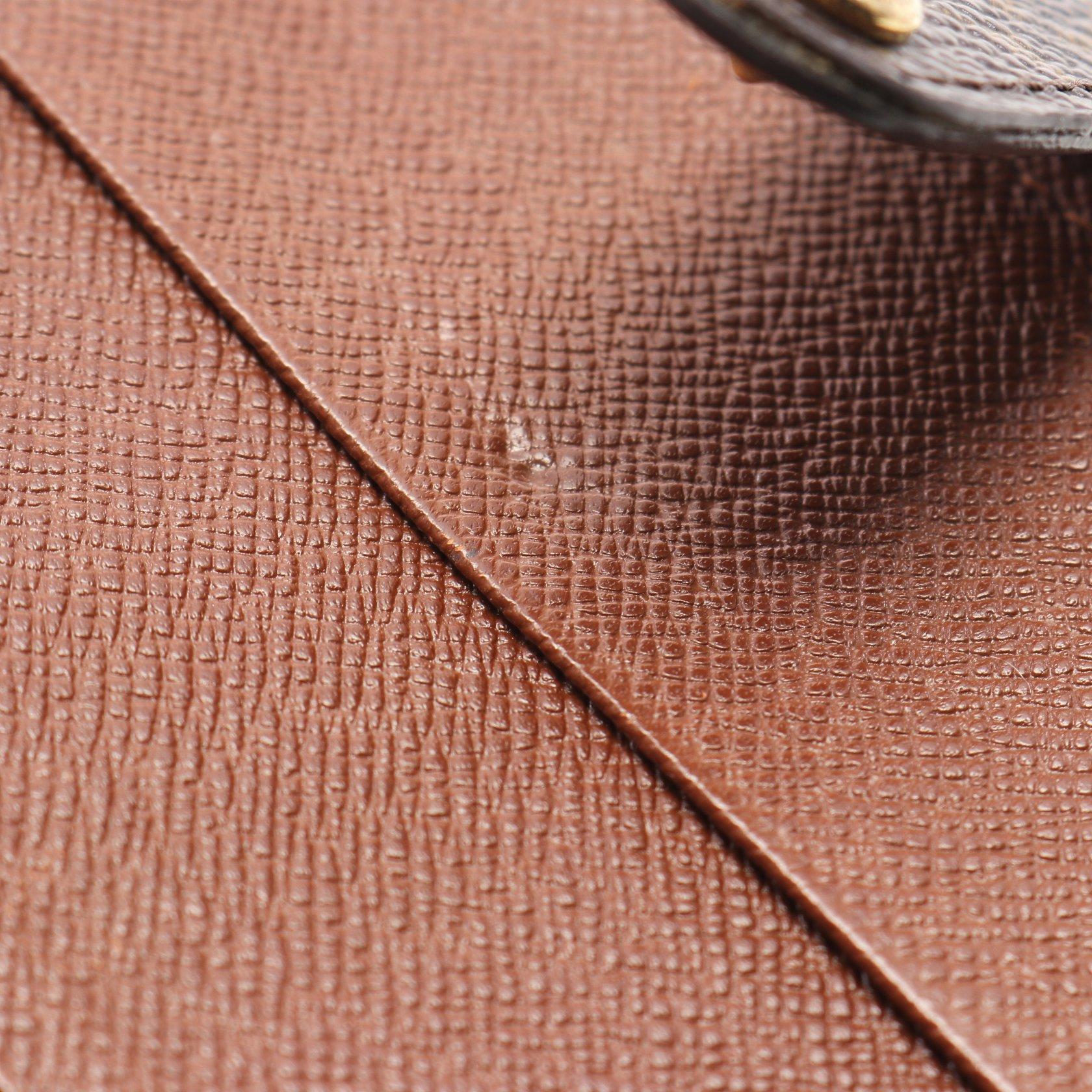 ルイヴィトン(LOUIS VUITTON)コンパクトジップ|モノグラム|二 ルイヴィトン(LOUIS VUITTON)コンパクトジップ|モノグラム|二