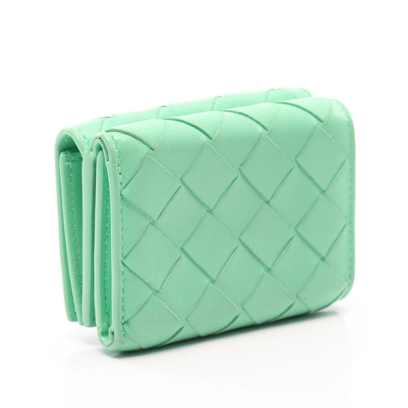 ボッテガヴェネタ(BOTTEGA VENETA)イントレチャート|三つ折り財布|コンパクトウォレット|レザー|ライトグリーン|ハイブランド・ブランド専門の中古通販サイト(773142)