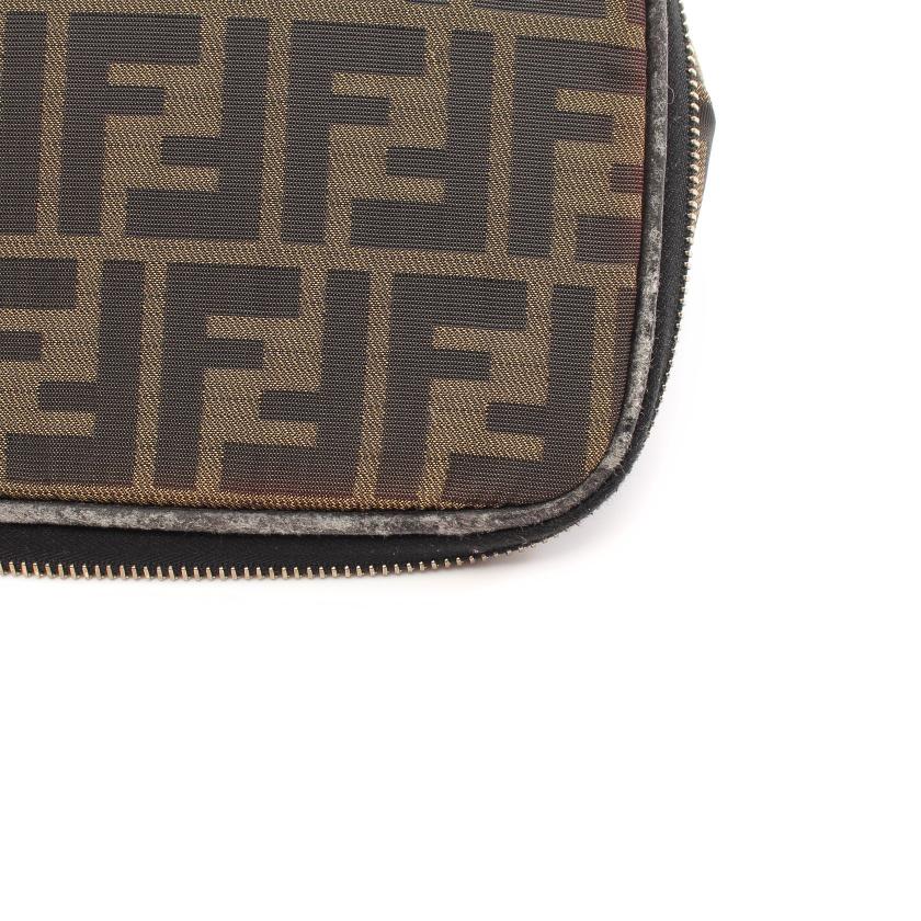 フェンディ(FENDI)ズッカ|バニティバッグ|ハンドバッグ|キャンバス|レザー|ブラウン|ダークブラウン|ハイブランド・ブランド専門の中古通販サイト(781968)