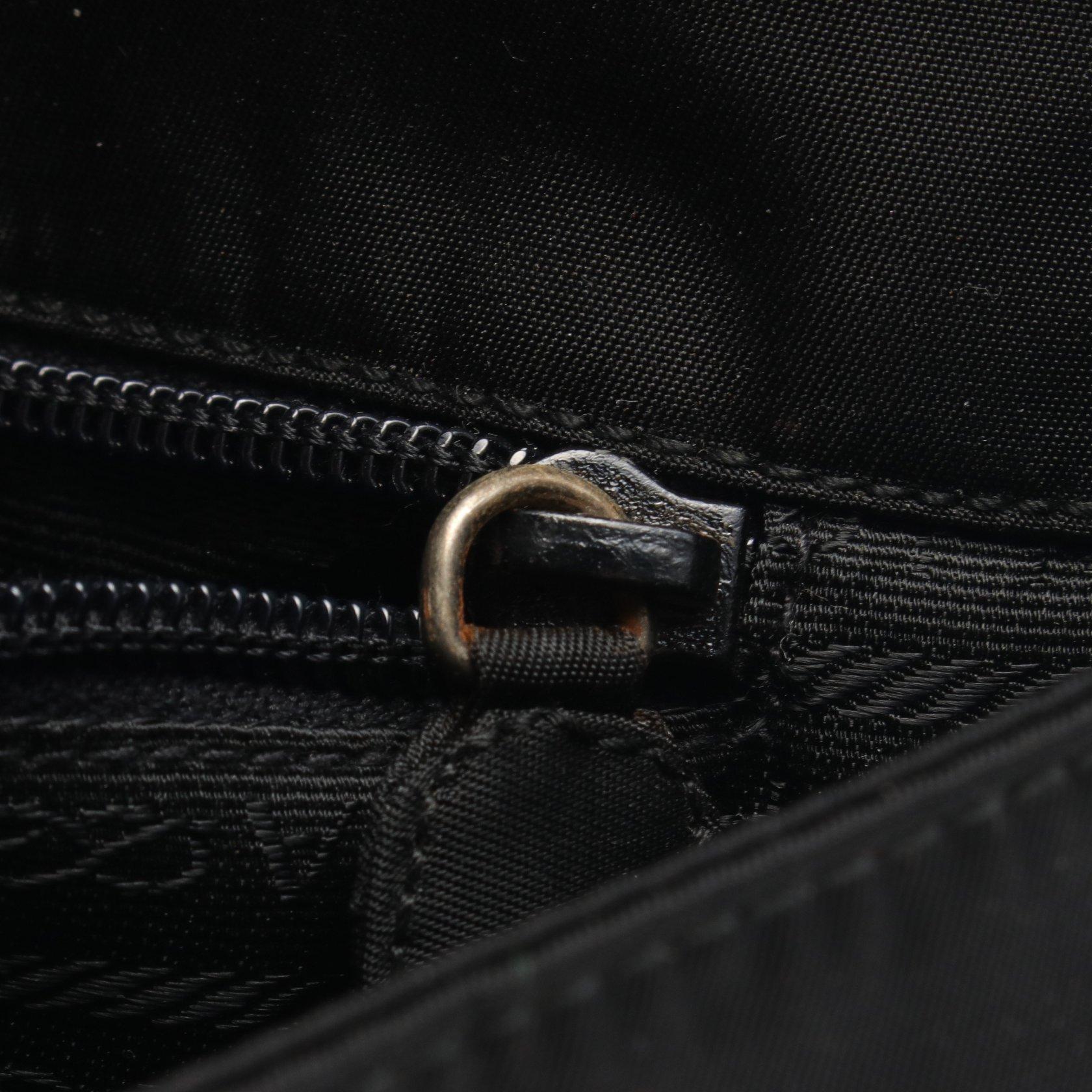 プラダ(PRADA)|ショルダーバッグ|ナイロン|レザー|ブラック ...