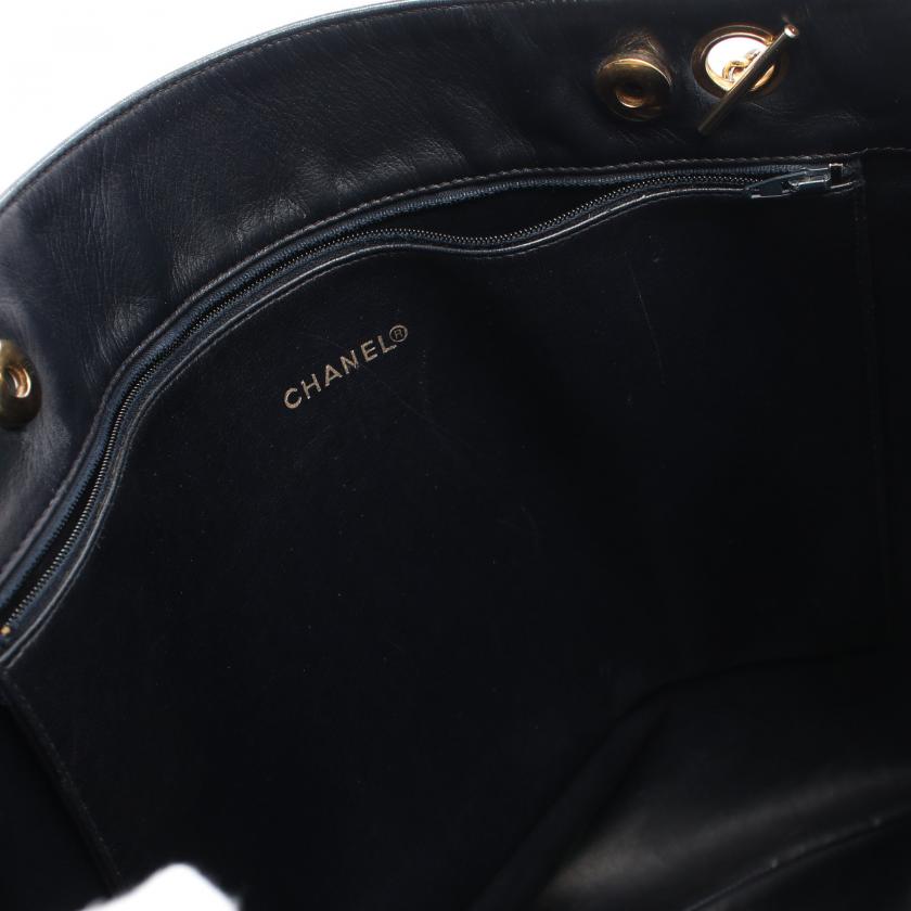 シャネル(CHANEL)マトラッセ|チェーンショルダーバッグ|チェーン ...