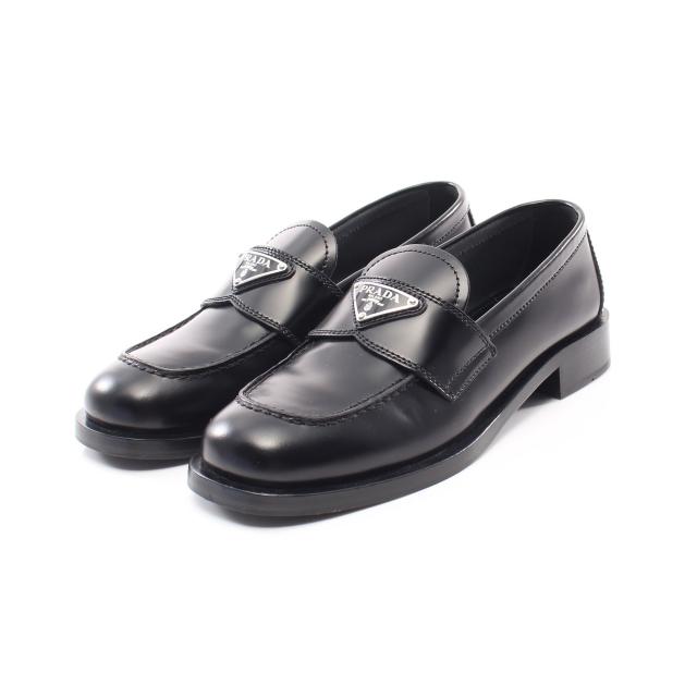 プラダ(PRADA)モノリス|ポインテッドトゥ|ローファー|レザー