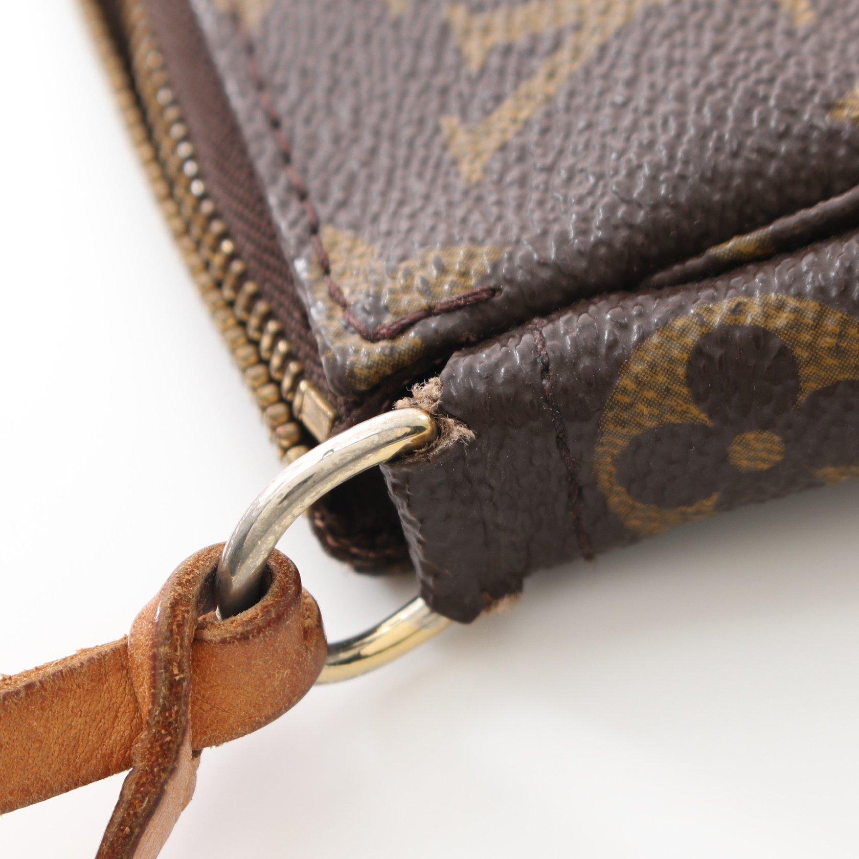 ルイヴィトン(LOUIS VUITTON)ポシェットアクセソワール|モノグラム