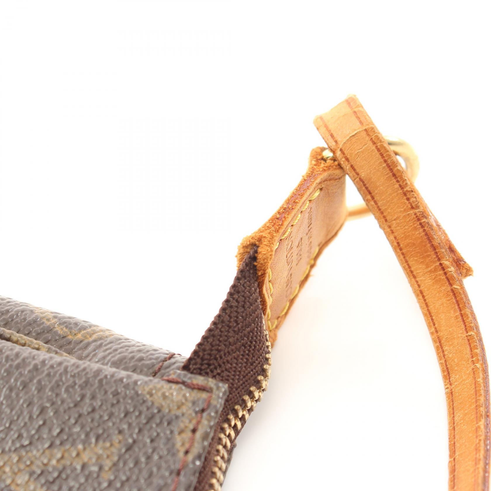 ルイヴィトン(LOUIS VUITTON)ポシェットアクセソワール|モノグラム