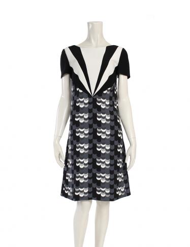 プラダ Prada ワンピース 黒 白 グレー ハイブランド ブランド専門の中古通販サイト