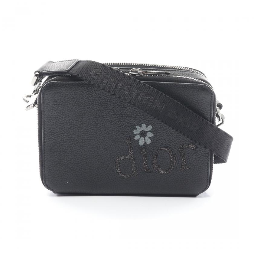 ★送料込★DIOR By Erl コラボー ショルダーバッグ ☆送料込☆DIOR By Erl コラボー ショルダーバッグ (Dior
