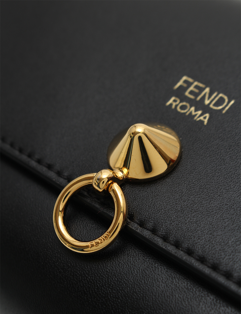 FENDI・財布・小物・ドットコム 財布 二つ折り レザー 黒