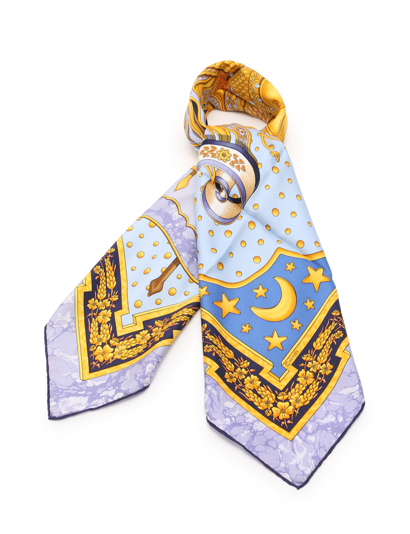 エルメス(HERMES)カレ90|「CARPE|DIEM」|スカーフ|シルク|青 |黄|マルチカラー|ハイブランド・ブランド専門の中古通販サイト(245456) エルメス(HERMES)カレ90|「CARPE|DIEM」|スカーフ|シルク|青 |黄|マルチカラー|ハイブランド・ブランド専門の中古通販サイト(245456)