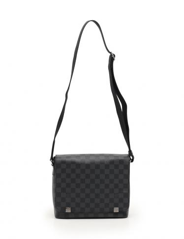 LOUIS VUITTON ダミエ グラフィット ディストリクト PM NM