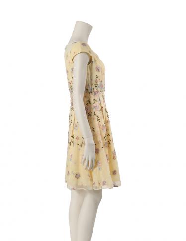 本物保証 新品タグ付き トッカ 花柄刺繍ワンピース ラグジュアリー 完売 上品ネイビー ひざ丈ワンピース