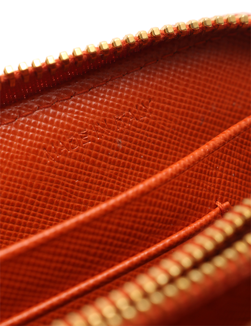 プラダ(PRADA)SAFFIANO|STRIPE|ストライプ|ラウンドファスナー財布|サフィアーノレザー|オレンジ|バイカラー|ハイブランド・ブランド専門の中古通販サイト(309446)