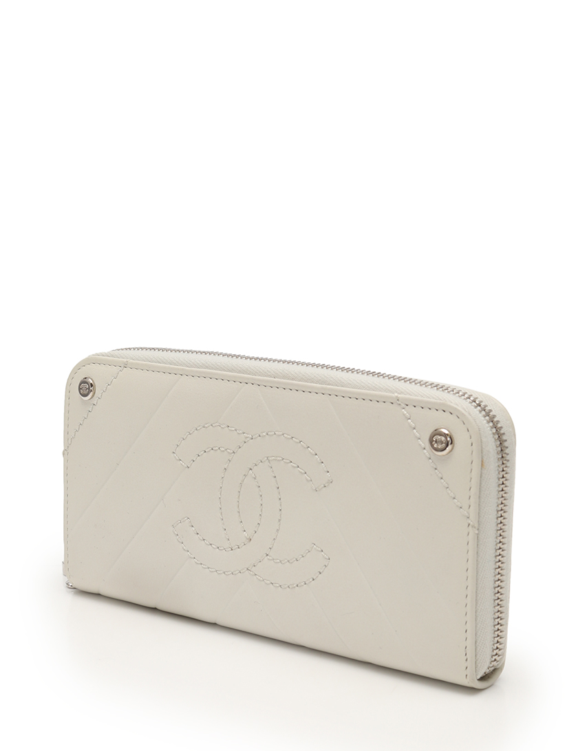 シャネル(CHANEL)Vステッチ|ココマーク|ラウンドファスナー長財布|レザー|アイボリー|ハイブランド・ブランド専門の中古通販サイト(320827)