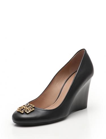 美品 TORY BURCH トリーバーチ やぎ革 黒 パンプス - rehda.com