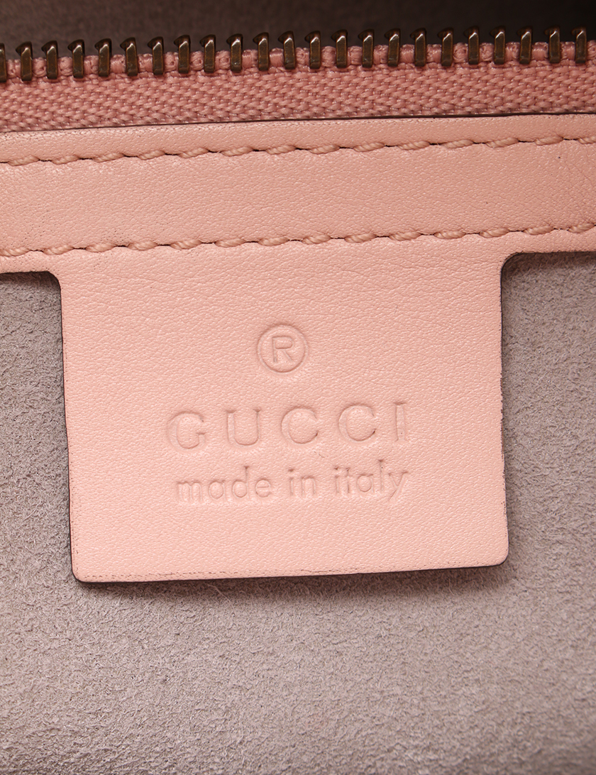 最新作の 【HCさま専用】Gucci 美品 ピンク ショルダーバッグ GG ...