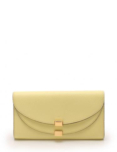 Chloe・財布・小物・GEORGIA ジョージア 二つ折り長財布 レザー ライトイエロー ダブルフラップ