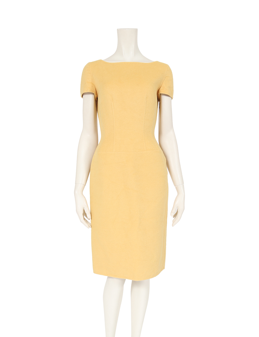 プラダ Prada ワンピース ノースリーブ アンゴラ 黄 ハイブランド ブランド専門の中古通販サイト